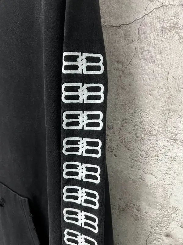 Balenciaga XS-L tltx03 (5)